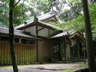 image002